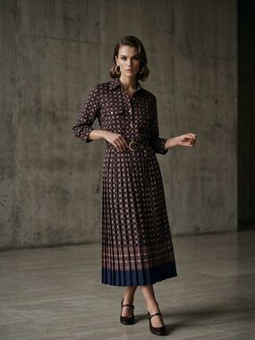 Vintage 80s Union Made Navy Geometric Pleated Midi Dress 12